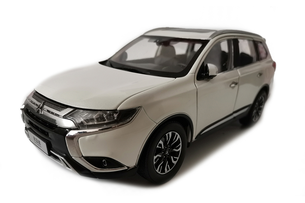 MITSUBISHI OUTLANDER MODEL 2020 WHITE