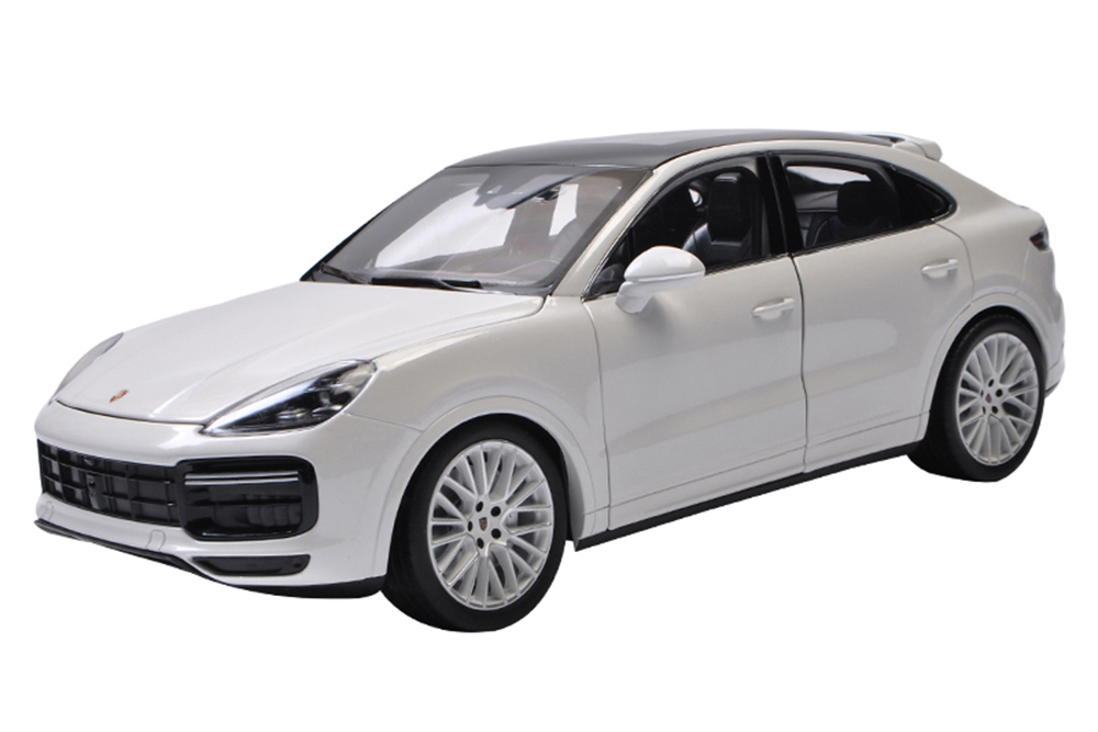 PORSCHE CAYENNE TURBO COUPE 2020 WHITE