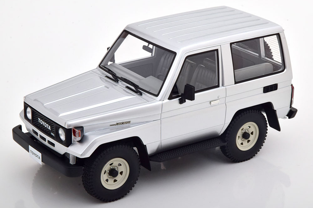 TOYOTA LANDCRUISER BJ70 1984-1989 SILVER
