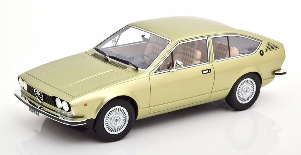 ALFA ROMEO ALFETTA GT 1975 LIGHT GREEN-METALLIC
