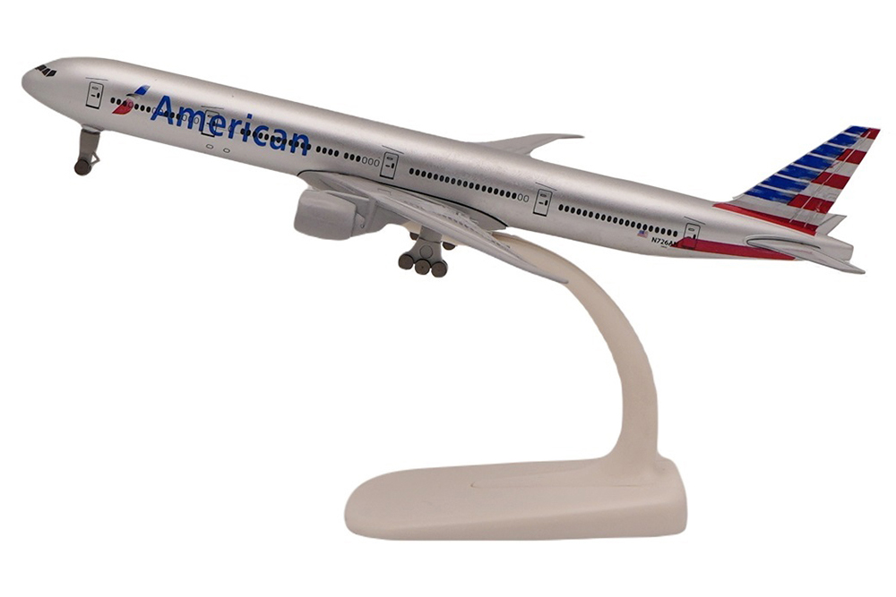 BOEING 777 AMERICAN AIRLINES / МОДЕЛЬ САМОЛЕТА БОИНГ АМЕРИКАН ЭРЛАЙНС (ДЛИНА 20 СМ)