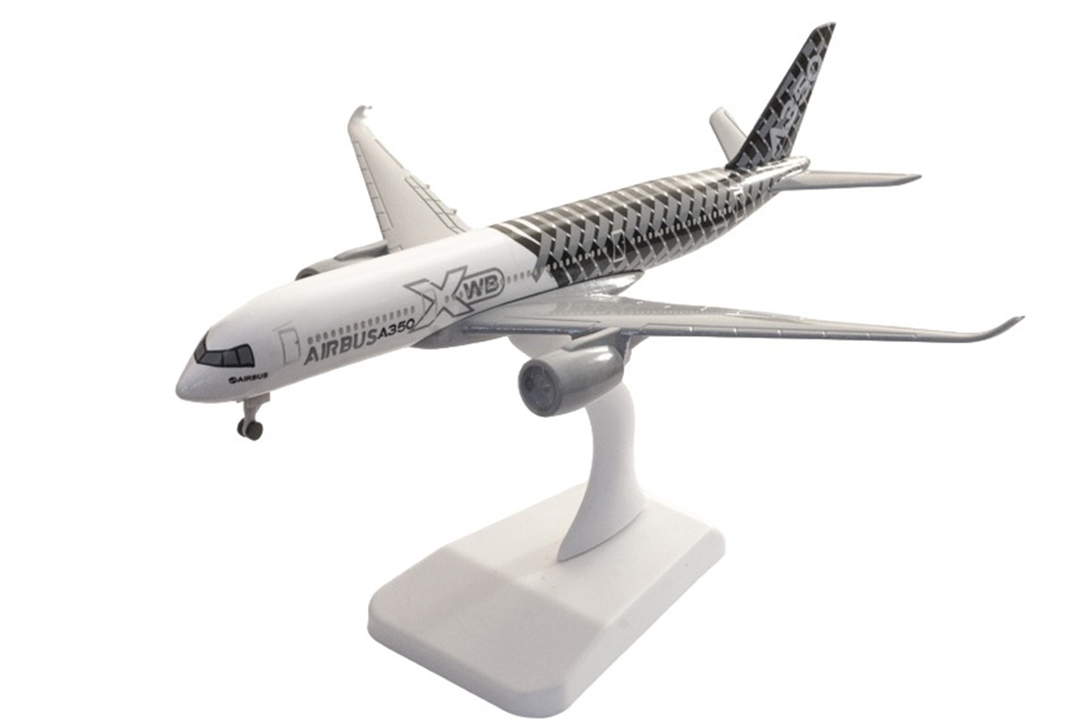 AIRBUS A350 / МОДЕЛЬ САМОЛЕТА ЭЙРБАС A350 (ДЛИНА 20 СМ)
