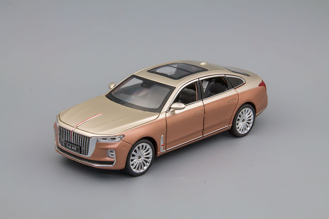 FAW HONGQI H9, GOLD / PEACH