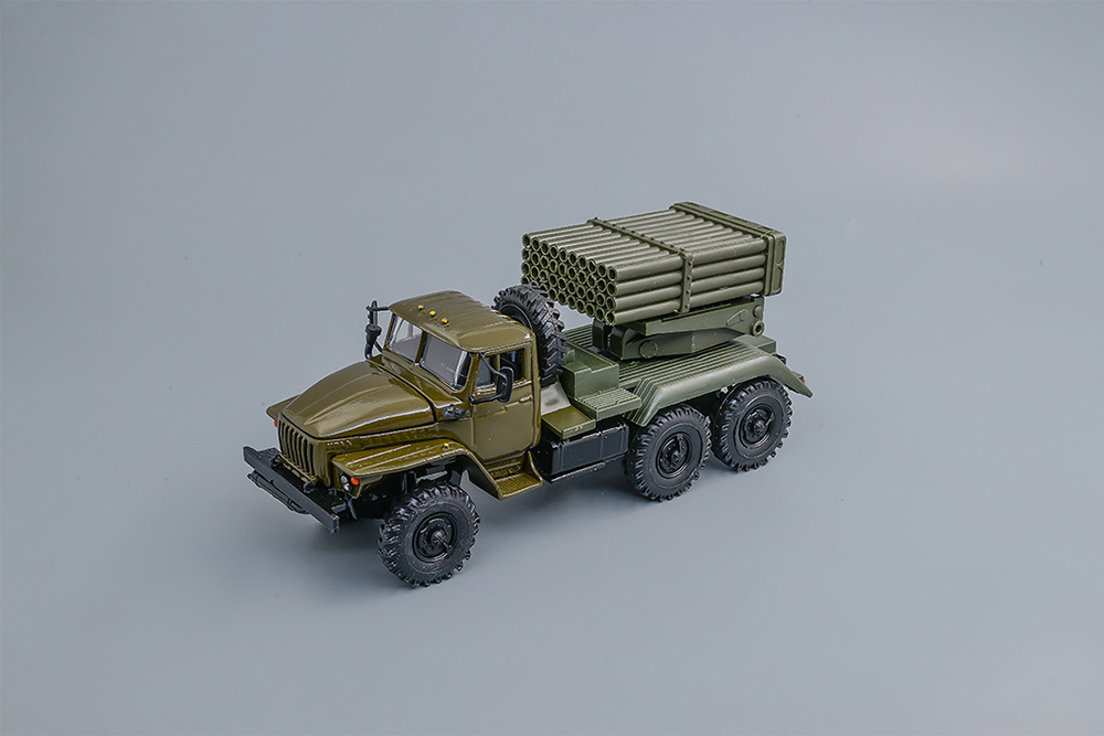 УРАЛЬСКИЙ БМ-21 "ГРАД" 4320 НОВЫЕ ЗЕРКАЛА, ХАКИ