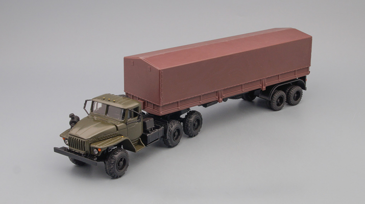 УРАЛЬСКИЙ ГРУЗОВИК 44202, ТЕНТ, ХАКИ/КОРИЧНЕВЫЙ