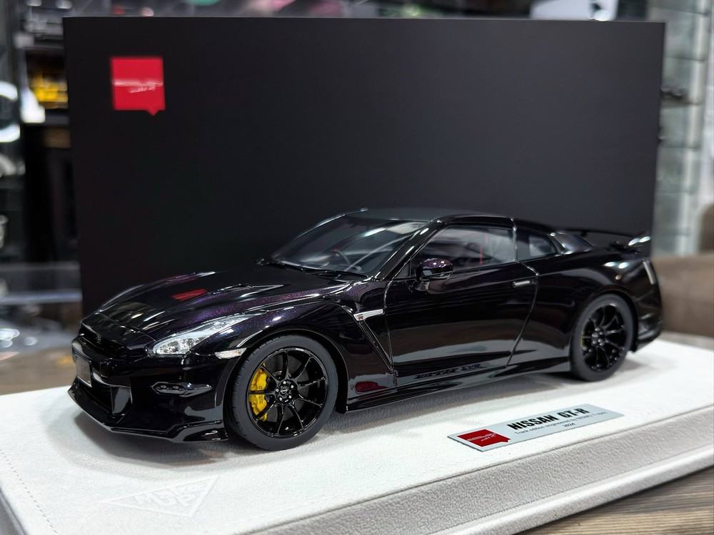 NISSAN GT-R TRACK EDITION ENGINEERED BY NISMO T-SPEC 2024 MIDNIGHT PURPLE / НИССАН GT-R ТРЕКОВАЯ ВЕРСИЯ РАЗРАБОТАНО NISMO T-SPEC ПОЛУНОЧНЫЙ ФИОЛЕТОВЫЙ