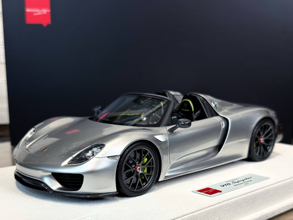 PORSCHE 918 SPYDER WEISSACH PACKAGE 2011 GT SILVER / ПОРШЕ 918 СПАЙДЕР ПАКЕТ WEISSACH GT СЕРЕБРИСТЫЙ