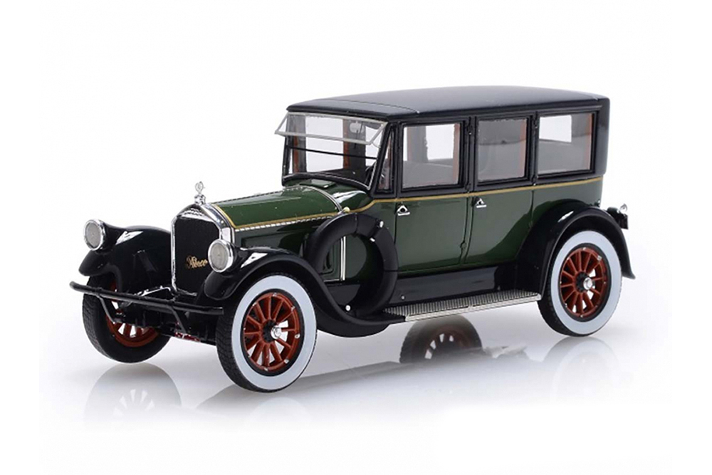 PIERCE ARROW MODEL 32 7-SEAT LIMOUSINE 1920 GREEN/BLACK