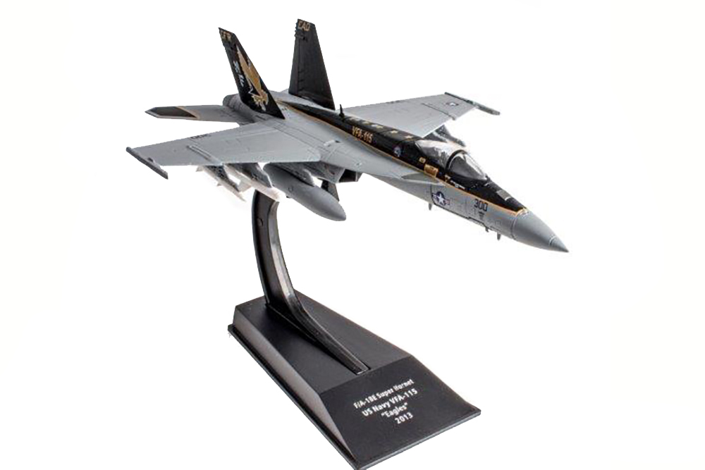 MCDONNELL DOUGLAS F/A-18E SUPER HORNET US NAVY VFA-115 EAGLES 2013 (МОДЕЛЬ-198 ГРАММ 165X247X6СМ)
