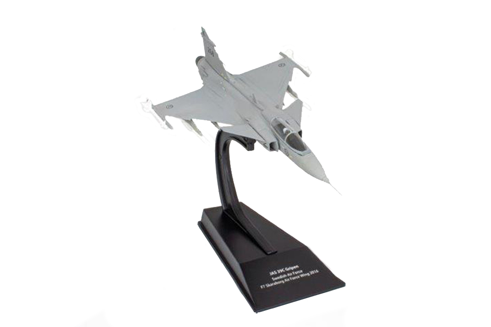 SAAB JAS 39C GRIPEN SWEDISH AIR FORCE F7 SKARABORG AIT FORCE WING 2016 (МОДЕЛЬ 152Г 16,5X24,7X6СМ)