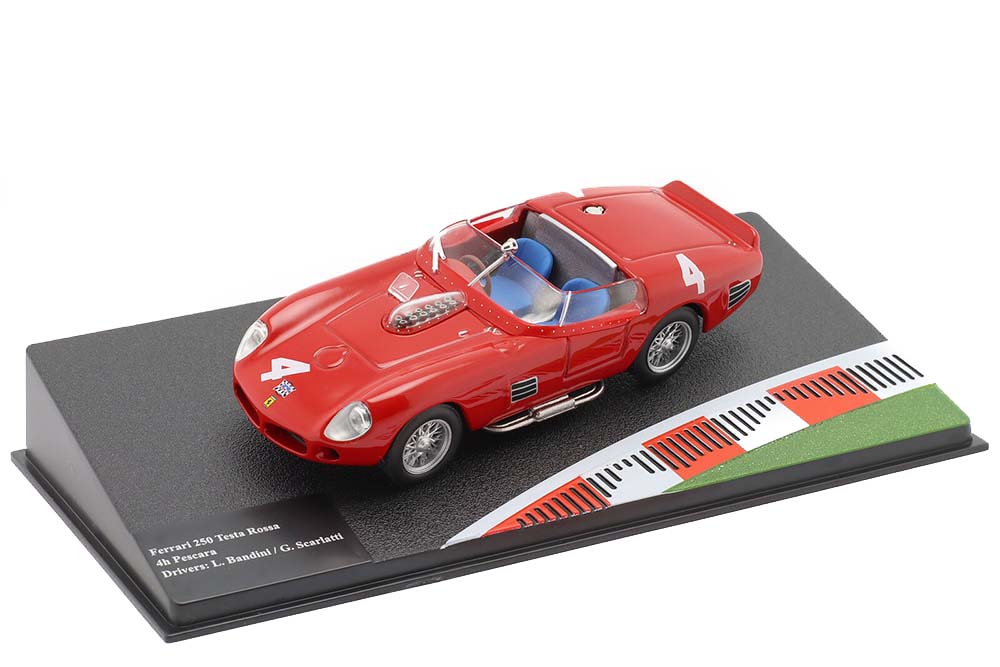 FERRARI 250 TRI #4 WINNER 4H PESCARA BANDINI/SCARLETTI 1961