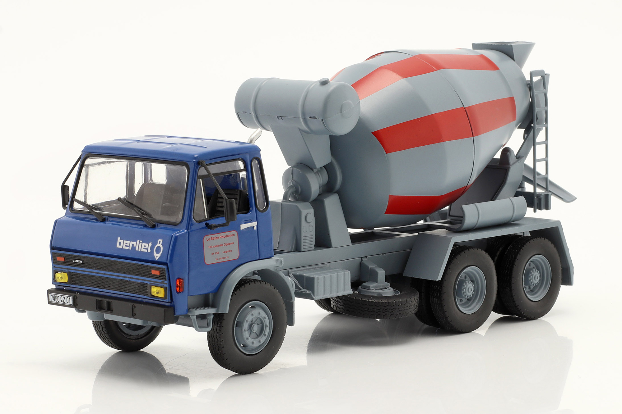 BERLIET GRH 230 CEMENT MIXER YEAR 1976 BLUE / GREY / БЕРЛИЕ ГРХ 230 БЕТОНОМЕШАЛКА СИНИЙ СЕРЫЙ