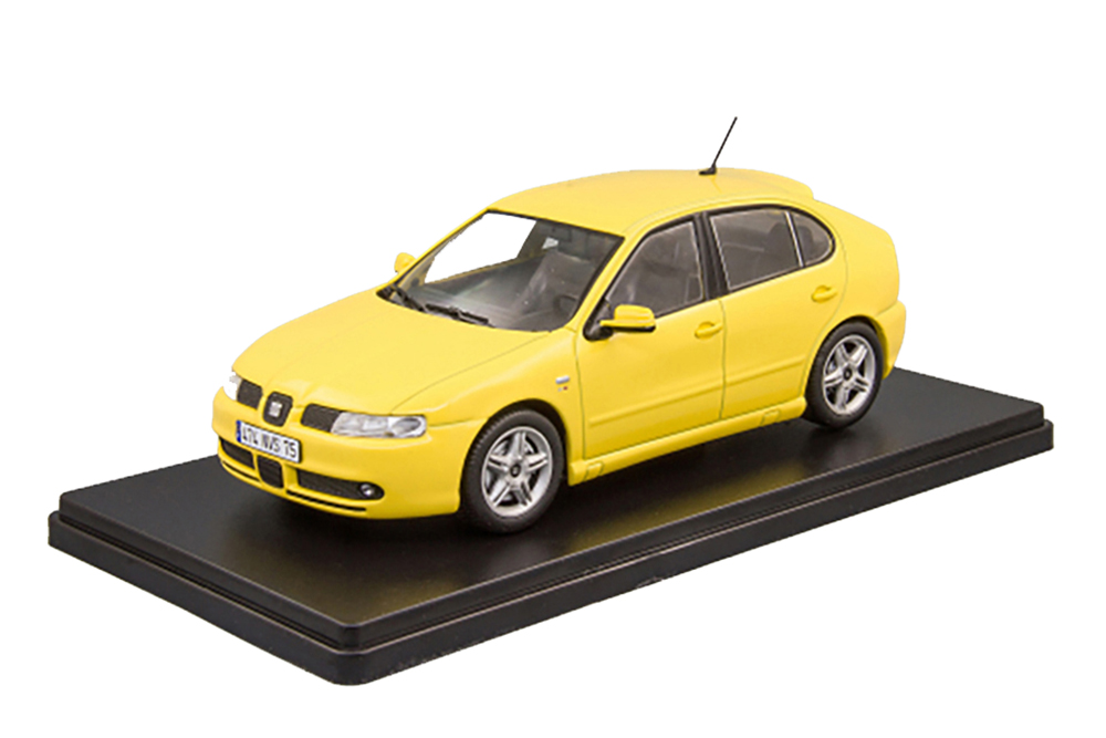 SEAT LEON CUPRA2.8 V6 (2000), YELLOW