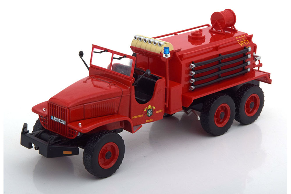 GMC CCKW 353 FIRE ENGINE PORTUGAL RED