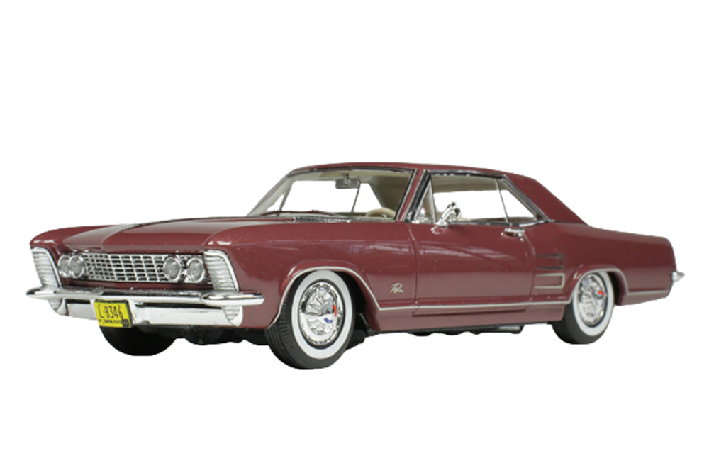 BUICK RIVIERA 1963 BURGUNDY POLY