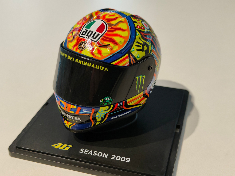 ШЛЕМ AGV HELMET VALENTINO ROSSI 2009
