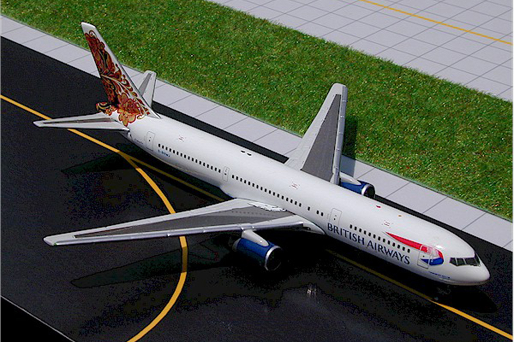 BOEING B 767-336ER BRITISH AIRWAYS G-BNWJ "GOLDEN KHOKHLOMA" (ДЛИНА 13,73 СМ)