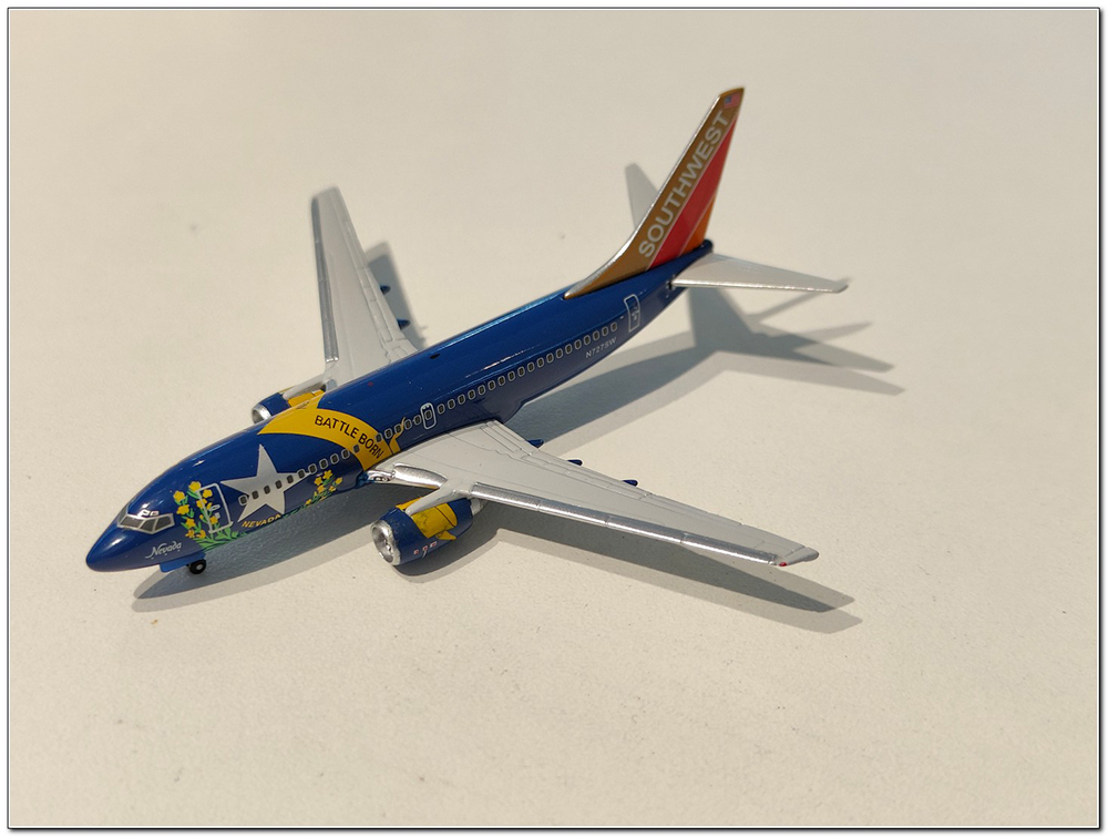 BOEING B 737-7H4 SOUTHWEST AIRLINES N727SW "NEVADA ONE"