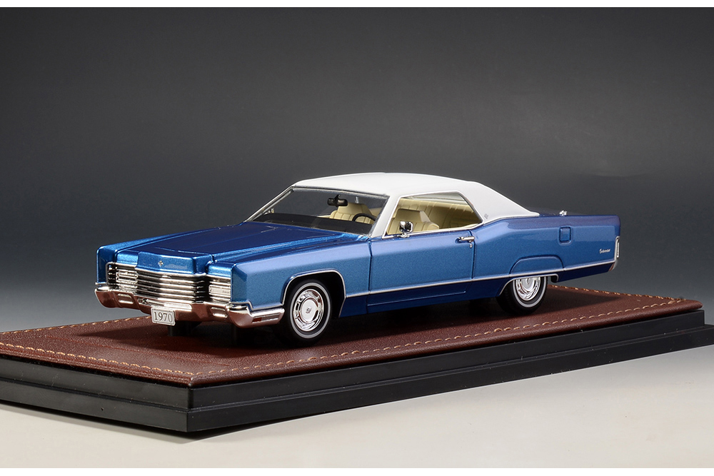 LINCOLN CONTINENTAL COUPE 1970 MEDIUM BLUE IRID