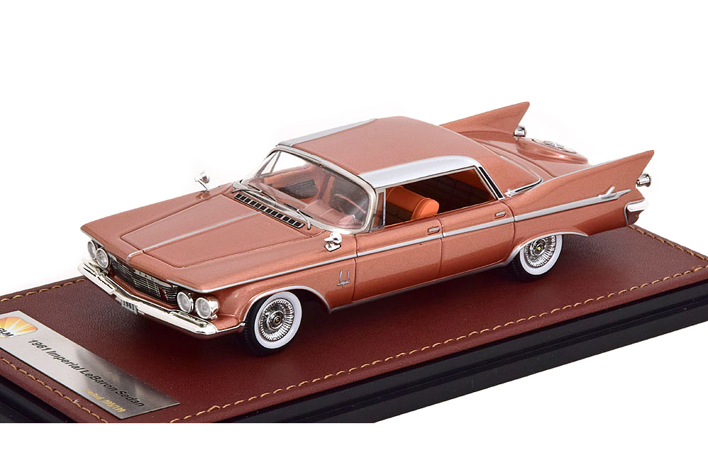 CHRYSLER IMPERIAL LEBARON SEDAN 1961 MALIBU TAN