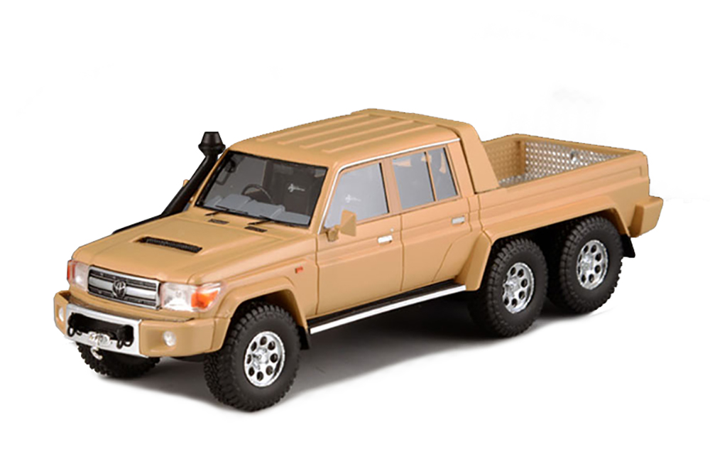 TOYOTA LANDCRUISER FJ79 MTD 6X6 (BEIGE)