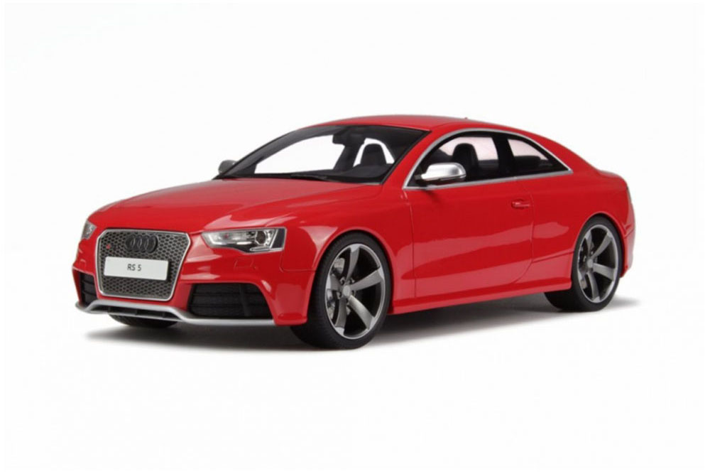 AUDI RS5 2012 RED