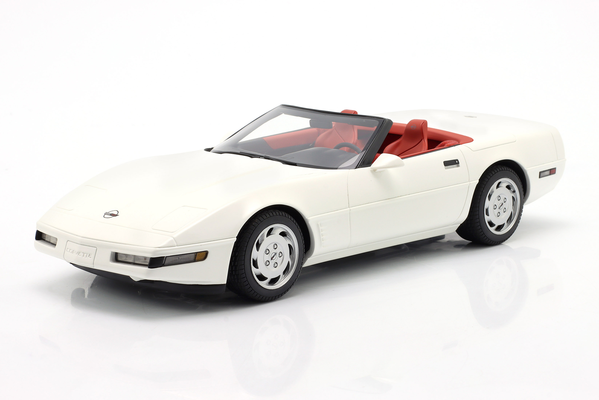 CHEVROLET CORVETTE C4 CONVERTIBLE YEAR 1995 ARCTIC WHITE / ШЕВРОЛЕ КОРВЕТ C4 КАБРИОЛЕТ АРКТИК БЕЛЫЙ