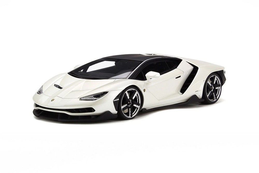 LAMBORGHINI CENTENARIO LP770-4 2016 WHITE