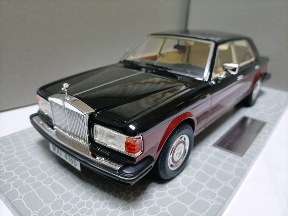 ROLLS-ROYCE SILVER SPIRIT 4-DOORS 1985 BLACK/DARK RED / РОЛЛС-РОЙС СИЛЬВЕР СПИРИТ ЧЕРНО-КРАСНЫЙ