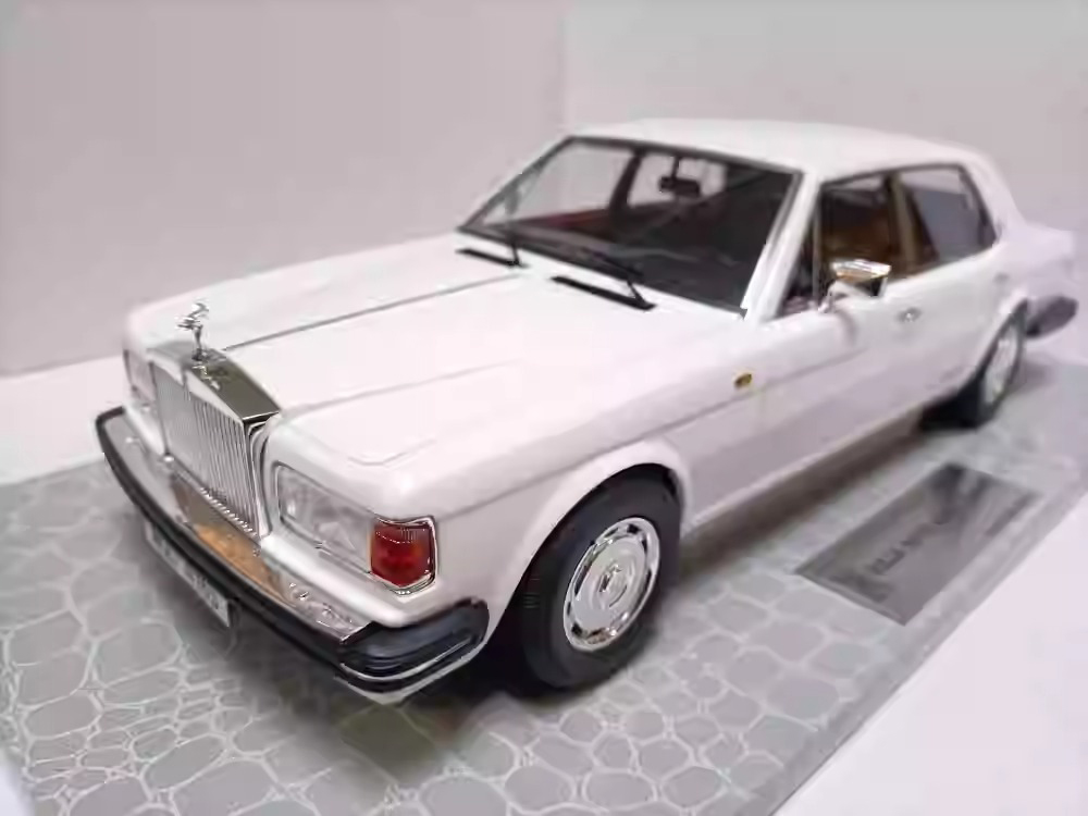 ROLLS-ROYCE SILVER SPIRIT 4-DOORS 1985 WHITE / РОЛЛС-РОЙС СИЛЬВЕР СПИРИТ БЕЛЫЙ
