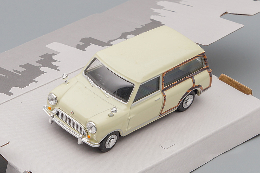 MINI TRAVEL VAN IVORY