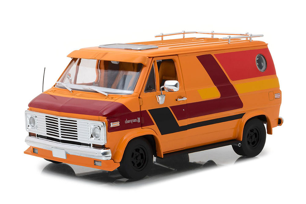 CHEVROLET G-SERIES VAN (ФУРГОН) 1976 ORANGE WITH CUSTOM GRAPHICS