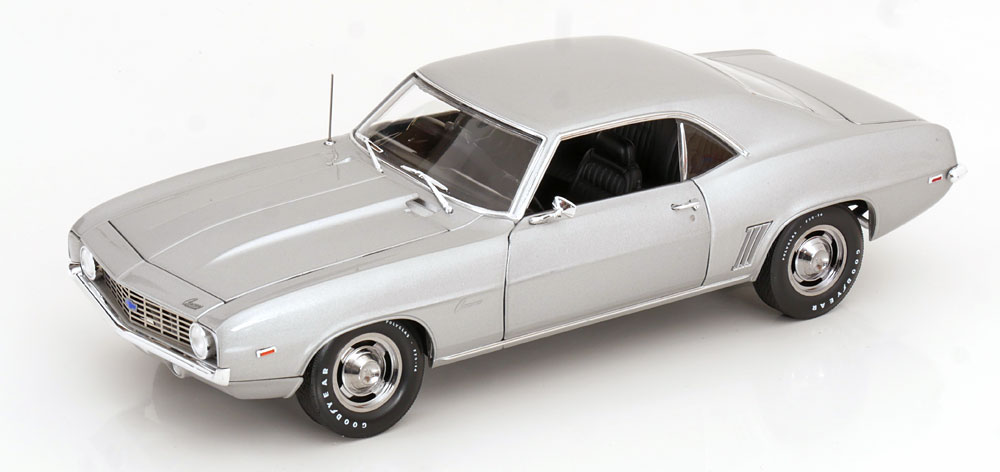 CHEVROLET CAMARO ZL1 COUPE 1969 SILVER