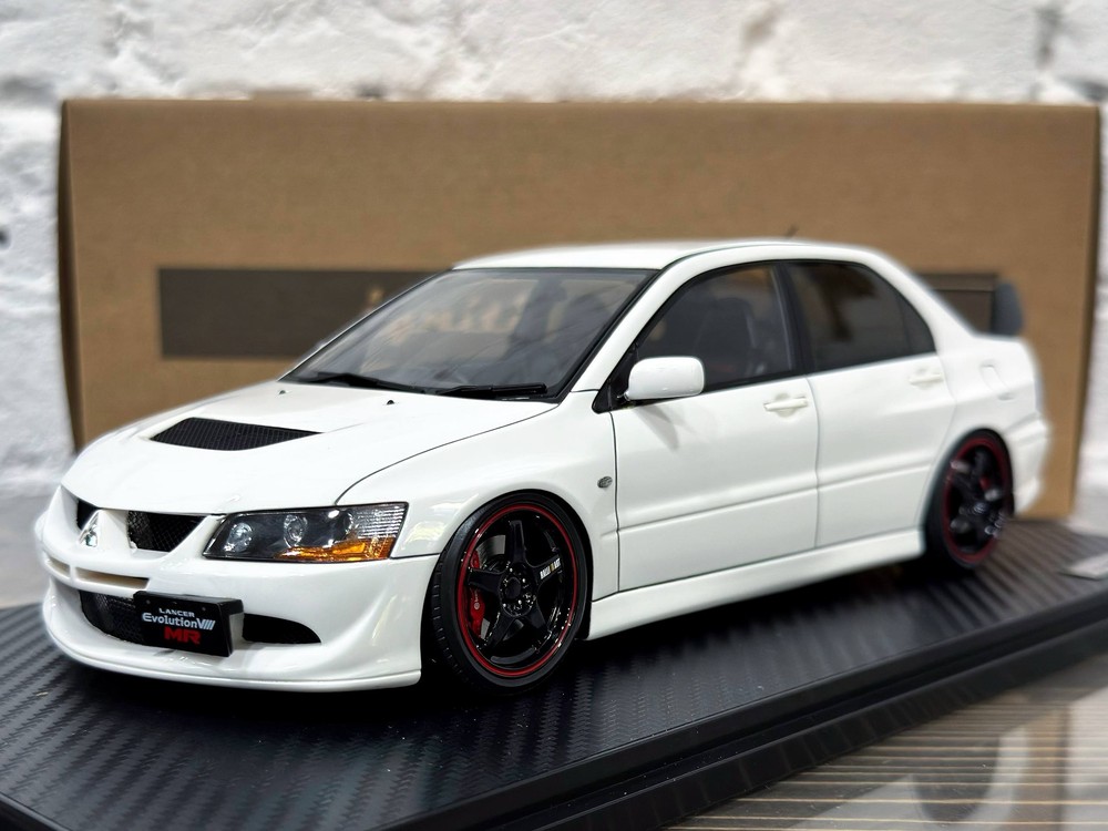 MITSUBISHI LANCER EVOLUTION VIII MR (CT9A) WHITE / МИЦУБИСИ ЛАНСЕР ЭВОЛЮШН VIII MR CT9A БЕЛЫЙ