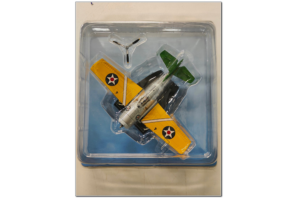 GRUMMAN F4F-3 WILDCAT US NAVY 1941 4F4 (ДЛИНА МОДЕЛИ 3-5 СМ)