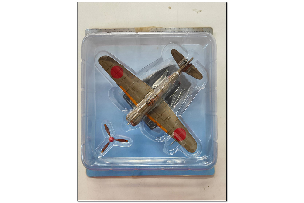KAWASAKI KI-100 JAPAN 1945 (ДЛИНА МОДЕЛИ 3-5 СМ)