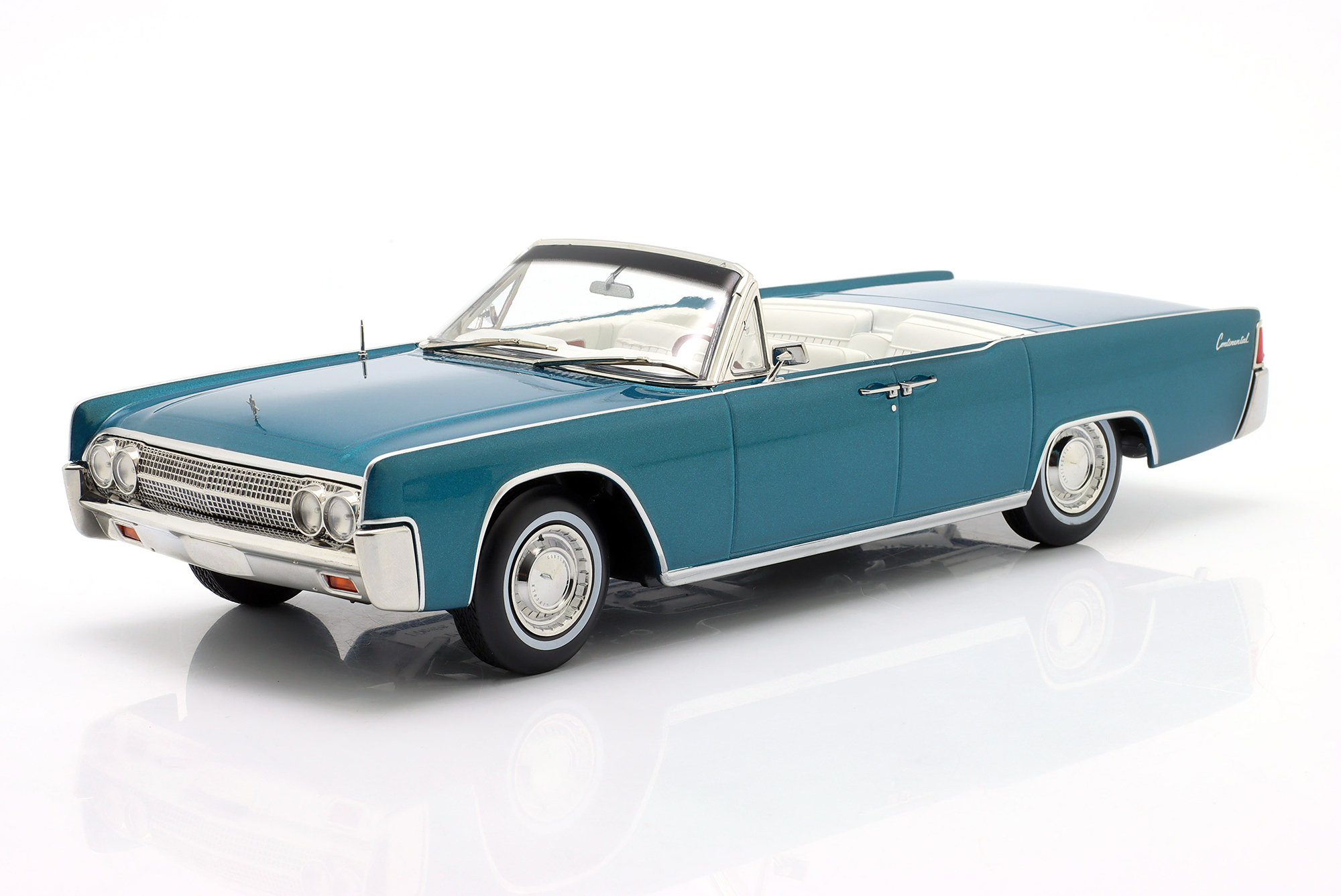 LINCOLN CONTINENTAL CONVERTIBLE YEAR 1963 TURQUOISE METALLIC / ЛИНКОЛН КОНТИНЕНТАЛ КАБРИОЛЕТ БИРЮЗОВЫЙ МЕТАЛЛИК
