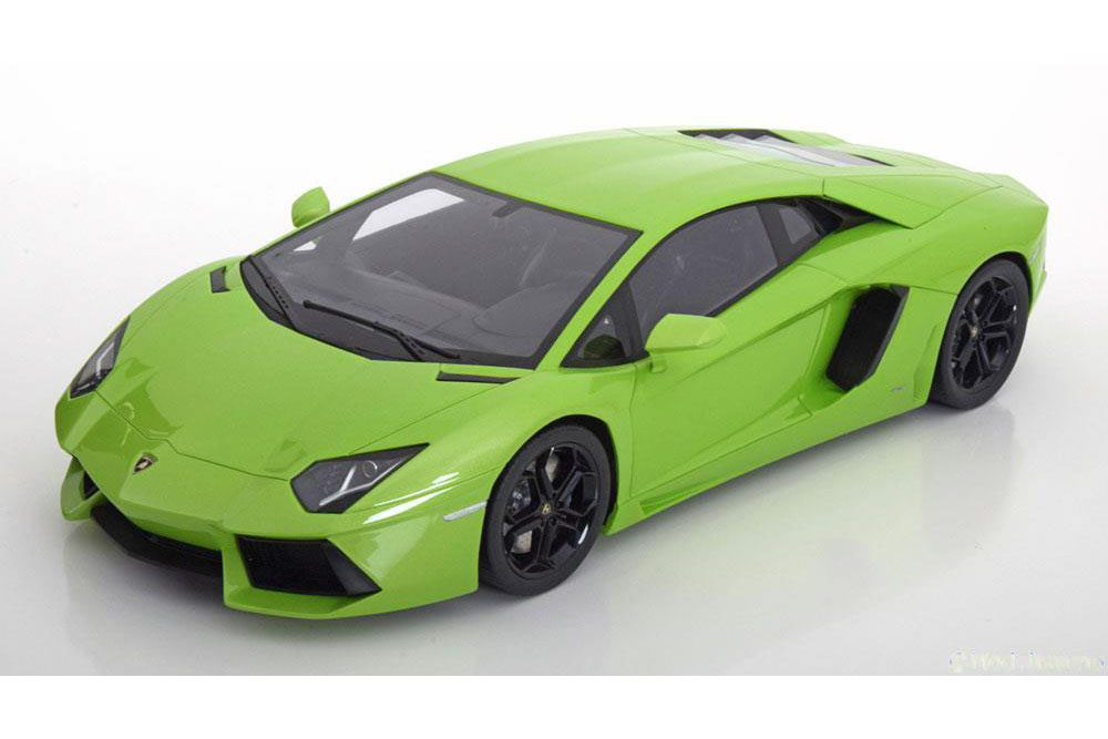 LAMBORGHINI AVENTADOR LP700-4 2012 LIGHT GREEN METALLIC