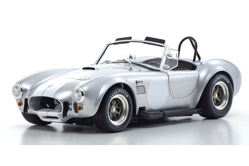 SHELBY COBRA 427 S/C SILVER/WHITE (08047S)