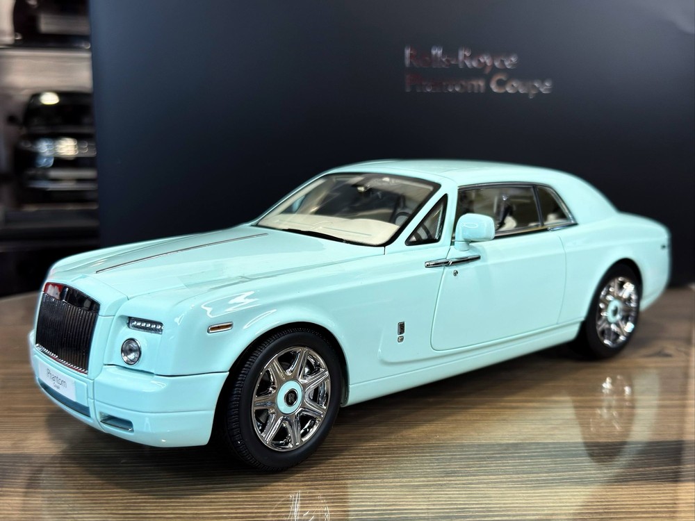 ROLLS-ROYCE PHANTOM COUPE TURQUOISE / РОЛЛС-РОЙС ФАНТОМ КУПЕ БИРЮЗОВЫЙ