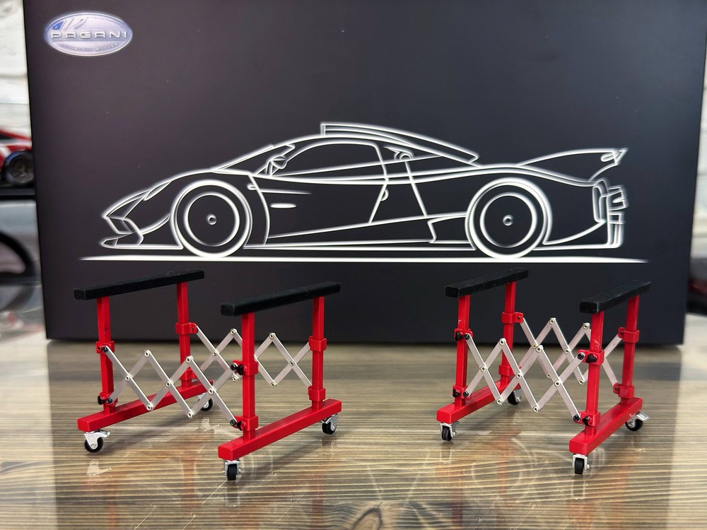 MODELS PAGANI HUAYRA R HOOD HOLDER RED / MODELS ПАГАНИ УАЙРА R ДЕРЖАТЕЛЬ КАПОТА КРАСНЫЙ