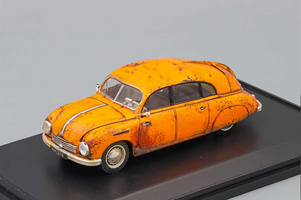 TATRA T600 (1948) ОРАНЖЕВЫЙ