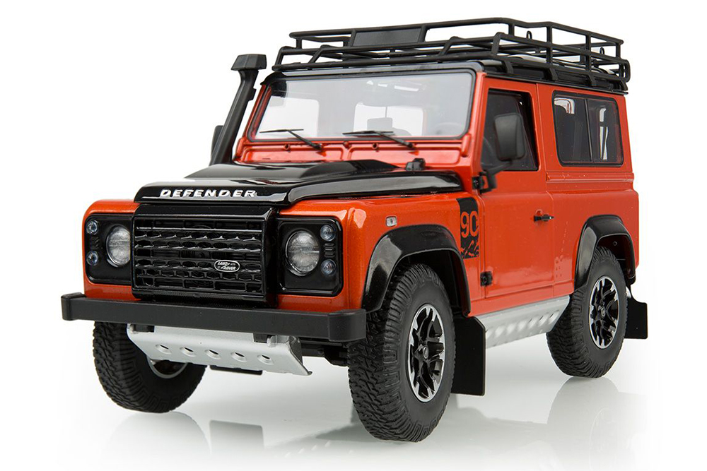 LAND ROVER DEFENDER ADVENTURE 2016 ORANGE