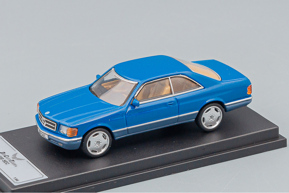 MERCEDES-BENZ 500 SEC (C126), BLUE (ДЛИНА МОДЕЛИ 6-10 СМ)