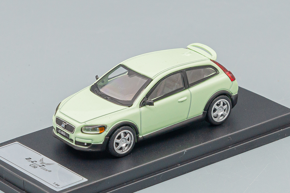 VOLVO C30 2006, LIGHT GREEN (ДЛИНА МОДЕЛИ 6-10 СМ)