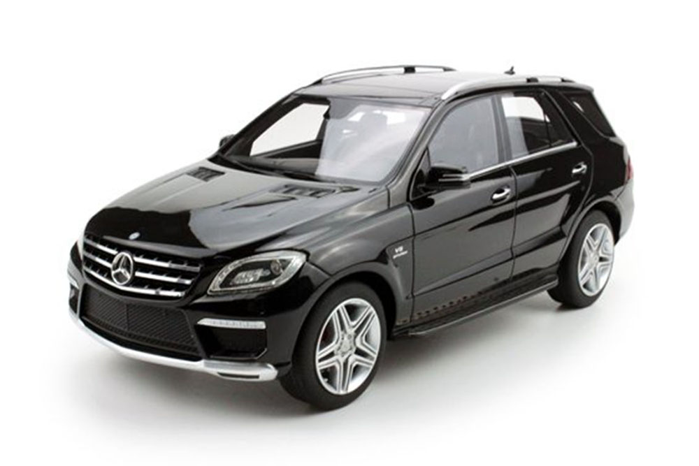 MERCEDES-BENZ ML63 AMG W166 ЧЕРНЫЙ