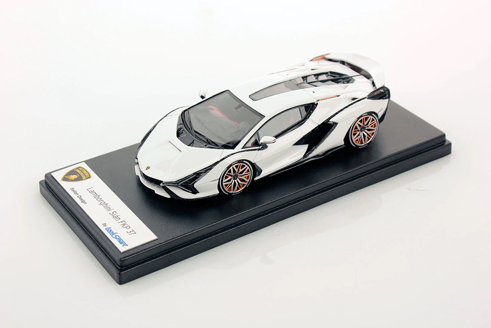 LAMBORGHINI SIAN FKP 37 БЕЛЫЙ