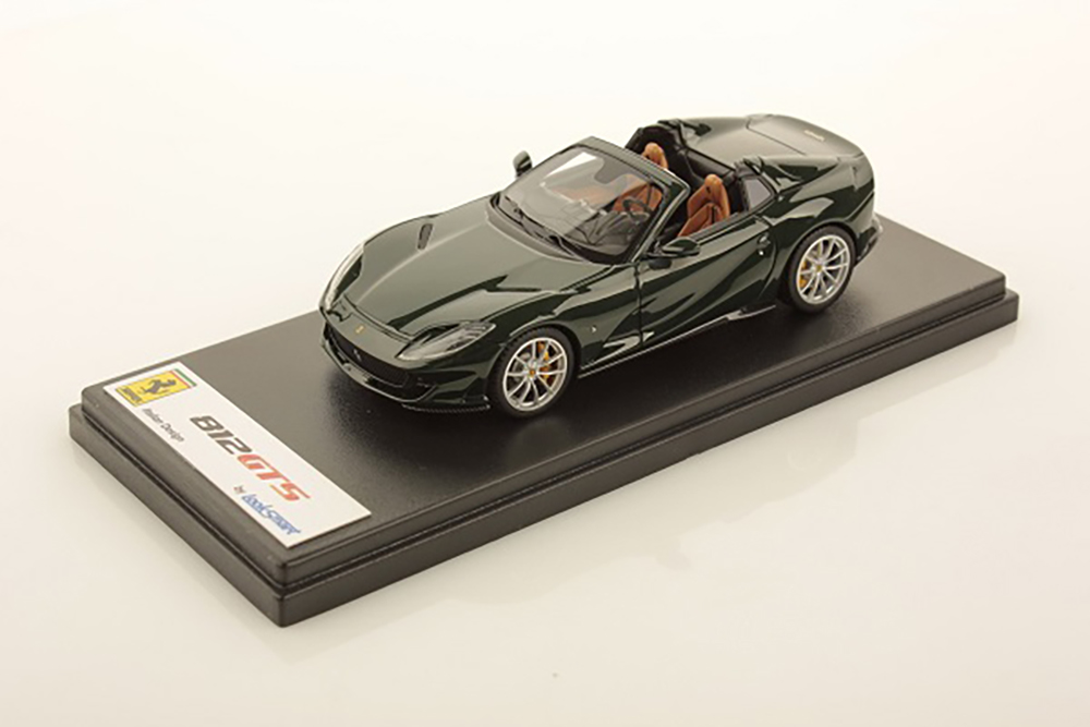 FERRARI 812 GTS (VERDE ABETONE) ЗЕЛЕНЫЙ