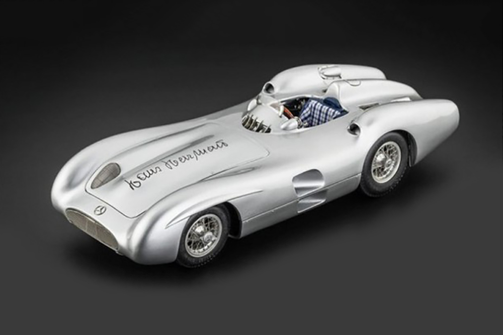 MERCEDES W196R HANS HERRMANN SIGNATURE 1954 SILVER LIMITED EDITION 300 PCS