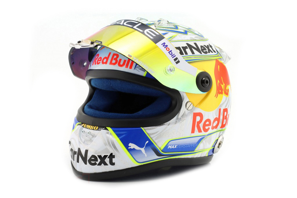 HELMET MAX VERSTAPPEN #1 2ND AUSTRIA GP FORMULA 1 WORLD CHAMPION 2022 / ШЛЕМ  МАКСА ФЕРСТАППЕНА ЧЕМПИОНА МИРА 2022 ГОДА (РАЗМЕРЫ 15 х 11 х 10 см)